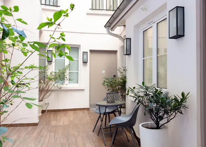 Hotel Des Nations Saint Germain