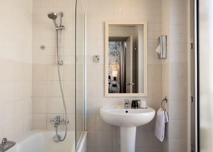 Des Nations Saint Germain Hotel 3*