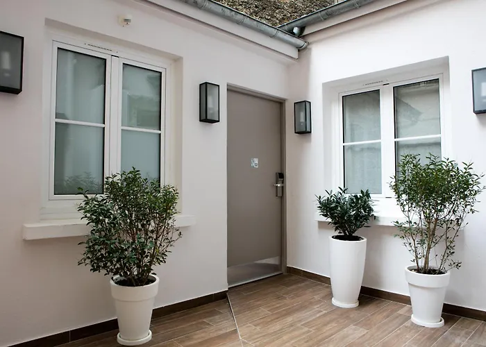 Hotel Des Nations Saint Germain