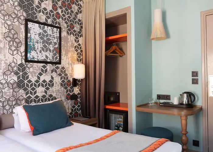 Hotel Des Nations Saint Germain 3*