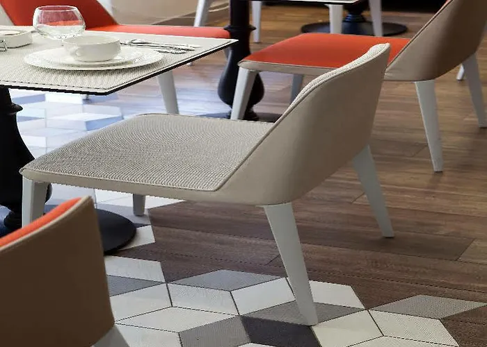 מלון Des Nations Saint Germain 3*